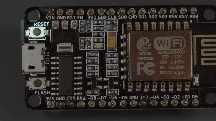 ESP8266-NodeMCU-kit-12-E-RESET-ENABLE-button