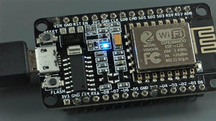 ESP8266-NodeMCU-kit-12-E-on-board-LED